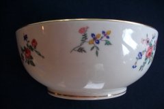 AHRENFELDT FLORAL SPRAY- CRANBERRY BOWL  .....   http://jaapiesfinechinastore.com