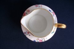 AHRENFELDT FLORAL SPRAY- CREAMER  .....   http://jaapiesfinechinastore.com