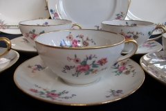 AHRENFELDT FLORAL SPRAY- CUP & SAUCER .....   http://jaapiesfinechinastore.com