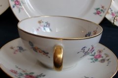 AHRENFELDT FLORAL SPRAY- CUP & SAUCER .....   http://jaapiesfinechinastore.com