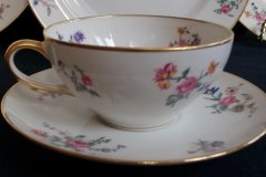 AHRENFELDT FLORAL SPRAY- CUP & SAUCER .....   http://jaapiesfinechinastore.com