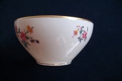 AHRENFELDT FLORAL SPRAY- CUP & SAUCER .....   http://jaapiesfinechinastore.com