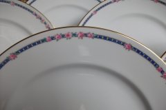AHRENFELDT ROSES IN BLUE BAND-  DINNER PLATE   .....   http://jaapiesfinechinastore.com