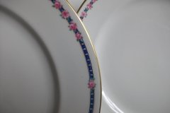 AHRENFELDT ROSES IN BLUE BAND-  DINNER PLATE   .....   http://jaapiesfinechinastore.com