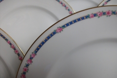 AHRENFELDT ROSES IN BLUE BAND-  DINNER PLATE   .....   https://www.jaapiesfinechinastore.com