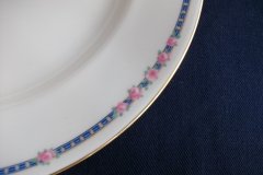 AHRENFELDT ROSES IN BLUE BAND-  DINNER PLATE   .....   http://jaapiesfinechinastore.com