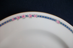 AHRENFELDT ROSES IN BLUE BAND-  LUNCH PLATE   .....   https://www.jaapiesfinechinastore.com