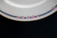 AHRENFELDT ROSES IN BLUE BAND-  LUNCH PLATE   .....   https://www.jaapiesfinechinastore.com