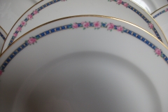 AHRENFELDT ROSES IN BLUE BAND-  LUNCH PLATE   .....   https://www.jaapiesfinechinastore.com