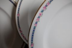 AHRENFELDT ROSES IN BLUE BAND-  LUNCH PLATE   .....   http://jaapiesfinechinastore.com