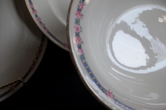 AHRENFELDT ROSES IN BLUE BAND-  OVAL SERVING   BOWL   .....   https://www.jaapiesfinechinastore.com