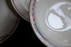 AHRENFELDT ROSES IN BLUE BAND-  OVAL SERVING   BOWL   .....   http://jaapiesfinechinastore.com