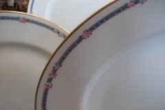 AHRENFELDT ROSES IN BLUE BAND-  OVAL  SERVING   PLATTER 16 1/2"   .....   http://jaapiesfinechinastore.com