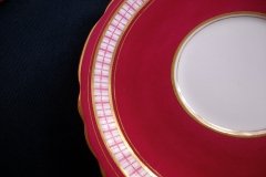 AYNSLEY #7228- RASPBERRY RED BODY, PLAID BAND, SCALLOPED, GILT -  AYNSLEY #7228 PLAID-  SOUP BOWL & SAUCER    .....   http://jaapiesfinechinastore.com
