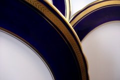 AYNSLEY 7282 LAUREL COBALT- DINNER PLATE   .....  http://jaapiesfinechinastore.com