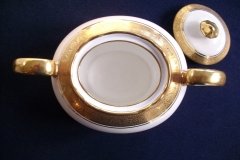 AYNSLEY #7761 CREAM/ ENCRUSTED GOLD BAND-  COVERED SUGAR BOWL  .....   http://jaapiesfinechinastore.com