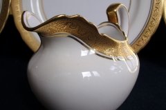 AYNSLEY #7761 CREAM/ ENCRUSTED GOLD BAND-  CREAMER  .....   http://jaapiesfinechinastore.com