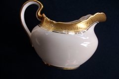 AYNSLEY #7761 CREAM/ ENCRUSTED GOLD BAND-  CREAMER  .....   http://jaapiesfinechinastore.com