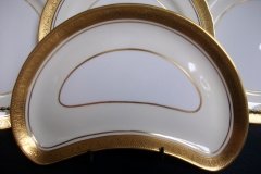 AYNSLEY #7761 CREAM/ ENCRUSTED GOLD BAND-  CRESCENT SALAD PLATE   .....   http://jaapiesfinechinastore.com