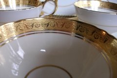 AYNSLEY #7761 CREAM/ ENCRUSTED GOLD BAND- CUP & SAUCER   .....   http://jaapiesfinechinastore.com