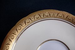 AYNSLEY #7761 CREAM/ ENCRUSTED GOLD BAND- CUP & SAUCER   .....   http://jaapiesfinechinastore.com