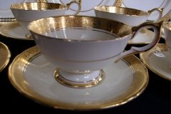 AYNSLEY #7761 CREAM/ ENCRUSTED GOLD BAND- CUP & SAUCER   .....   http://jaapiesfinechinastore.com