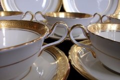 AYNSLEY #7761 CREAM/ ENCRUSTED GOLD BAND- SOUP BOWL & SAUCER  .....   http://jaapiesfinechinastore.com