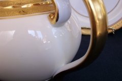 AYNSLEY #7761 CREAM/ ENCRUSTED GOLD BAND-  TEA POT  .....   http://jaapiesfinechinastore.com