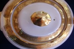AYNSLEY #7761 CREAM/ ENCRUSTED GOLD BAND-  TEA POT  .....   http://jaapiesfinechinastore.com
