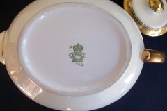 AYNSLEY #7761 CREAM/ ENCRUSTED GOLD BAND-  TEA POT  .....   http://jaapiesfinechinastore.com