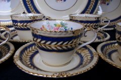 AYNSLEY 7848 MOTTLED BLUE, FLORAL CENTER- CUP & SAUCER   .....   http://jaapiesfinechinastore.com