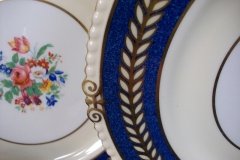 AYNSLEY 7848 MOTTLED BLUE, FLORAL CENTER- DINNER PLATE   .....   http://jaapiesfinechinastore.com