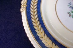 AYNSLEY 7848 MOTTLED BLUE, FLORAL CENTER- DINNER PLATE   .....   http://jaapiesfinechinastore.com