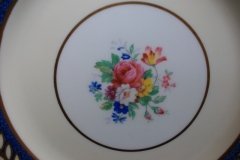 AYNSLEY 7848 MOTTLED BLUE, FLORAL CENTER- SALAD PLATE   .....   http://jaapiesfinechinastore.com