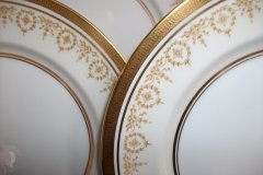 AYNSLEY GOLDEN DOWERY #7892- DINNER PLATES   .....   http://jaapiesfinechinastore.com
