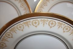 AYNSLEY GOLDEN DOWERY #7892- DINNER PLATES   .....   http://jaapiesfinechinastore.com