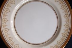 AYNSLEY GOLDEN DOWERY #7892- DINNER PLATES   .....   http://jaapiesfinechinastore.com