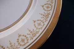 AYNSLEY GOLDEN DOWERY #7892- DINNER PLATES   .....   http://jaapiesfinechinastore.com