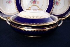 AYNSLEY HATFIELD COBALT #7024- ROUND COVERED  SERVING BOWL    .....   http://jaapiesfinechinastore.com