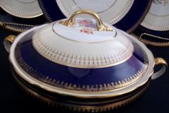 AYNSLEY HATFIELD COBALT #7024- ROUND COVERED  SERVING BOWL    .....   http://jaapiesfinechinastore.com