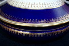 AYNSLEY HATFIELD COBALT #7024- ROUND COVERED  SERVING BOWL    .....   http://jaapiesfinechinastore.com