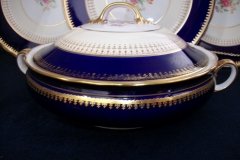 AYNSLEY HATFIELD COBALT #7024- ROUND COVERED  SERVING BOWL    .....   http://jaapiesfinechinastore.com
