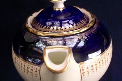 AYNSLEY HATFIELD COBALT #7024- TEA POT   .....   http://jaapiesfinechinastore.com
