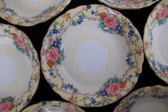 AYNSLEY MELROSE 7259-  BERRY BOWL   .....    https://jaapiesfinechinastore.com