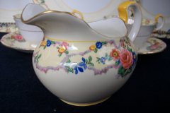 AYNSLEY MELROSE 7259-  CREAMER  10 oz   .....    https://jaapiesfinechinastore.com