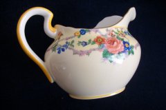 AYNSLEY MELROSE 7259-  CREAMER  10 oz   .....    https://jaapiesfinechinastore.com