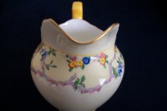 AYNSLEY MELROSE 7259-  CREAMER  10 oz   .....    https://jaapiesfinechinastore.com