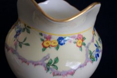 AYNSLEY MELROSE 7259-  CREAMER  10 oz   .....    https://jaapiesfinechinastore.com