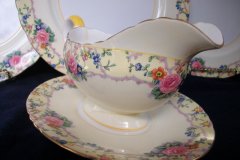 AYNSLEY MELROSE 7259-GRAVY BOAT & SAUCERL   .....    https://jaapiesfinechinastore.com
