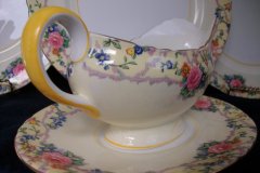 AYNSLEY MELROSE 7259-GRAVY BOAT & SAUCERL   .....    https://jaapiesfinechinastore.com
